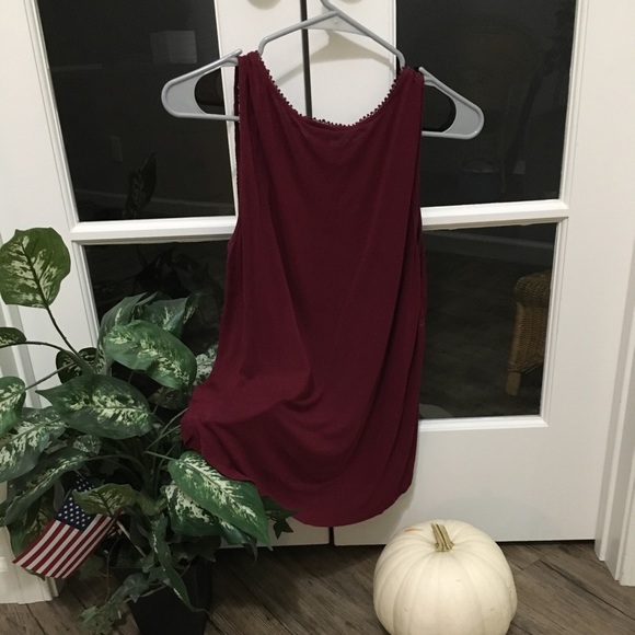 H&M red tank - Picture 2 of 7